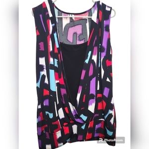 Studio Y Geometric Tank Top with Layer size XL